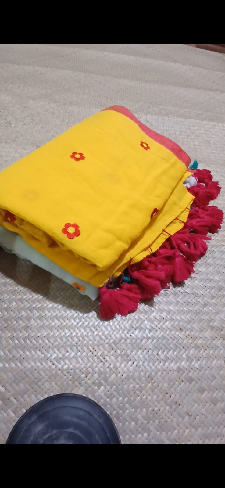 YELLOW SMALL FLOWER EMBROIDERY SAREE
