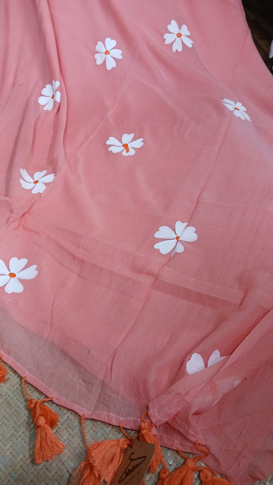 PEACH SHIULI HANDPAINTED