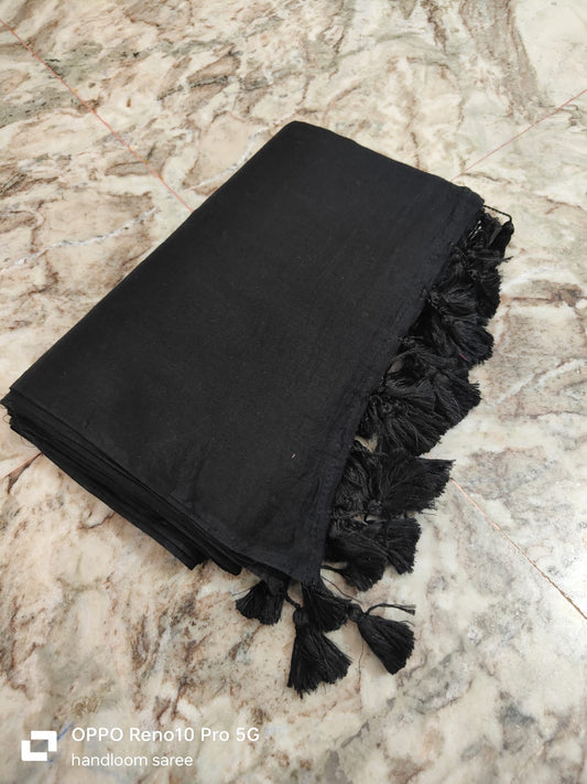 SINGLE COLOUR BLACK SAREE