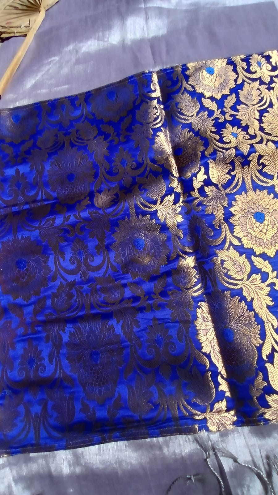 RAGA WITH BENARASI PALLU