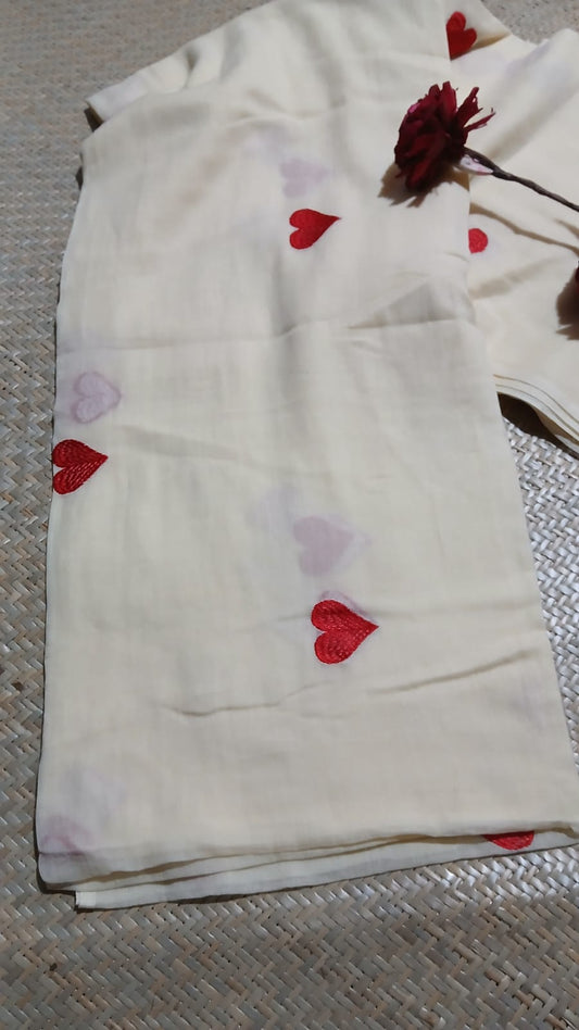 MUL COTTON MEDIUM HEART EMBROIDERY CREAM COLOUR SAREE