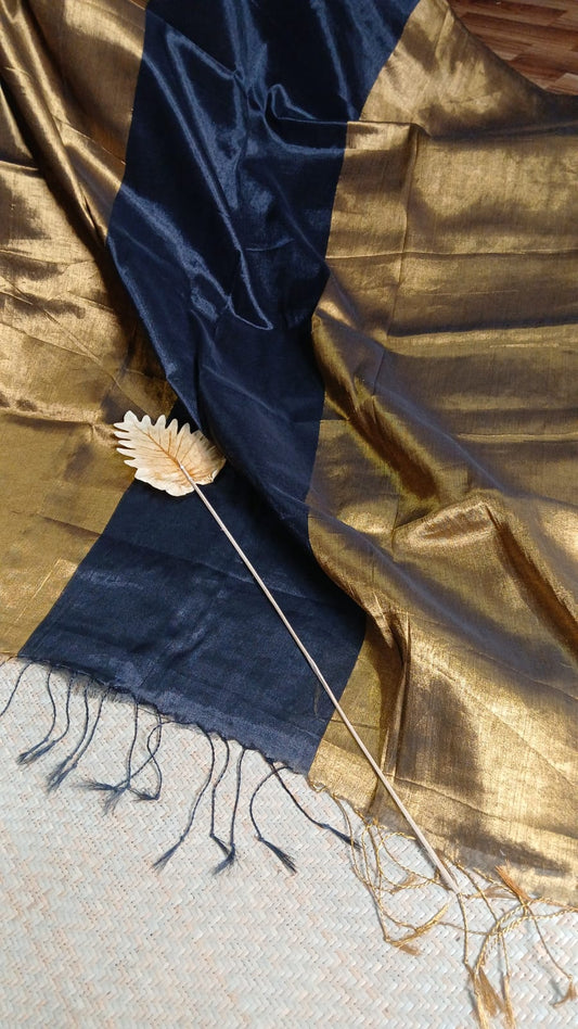 BLACK AND GOLDEN RAGA