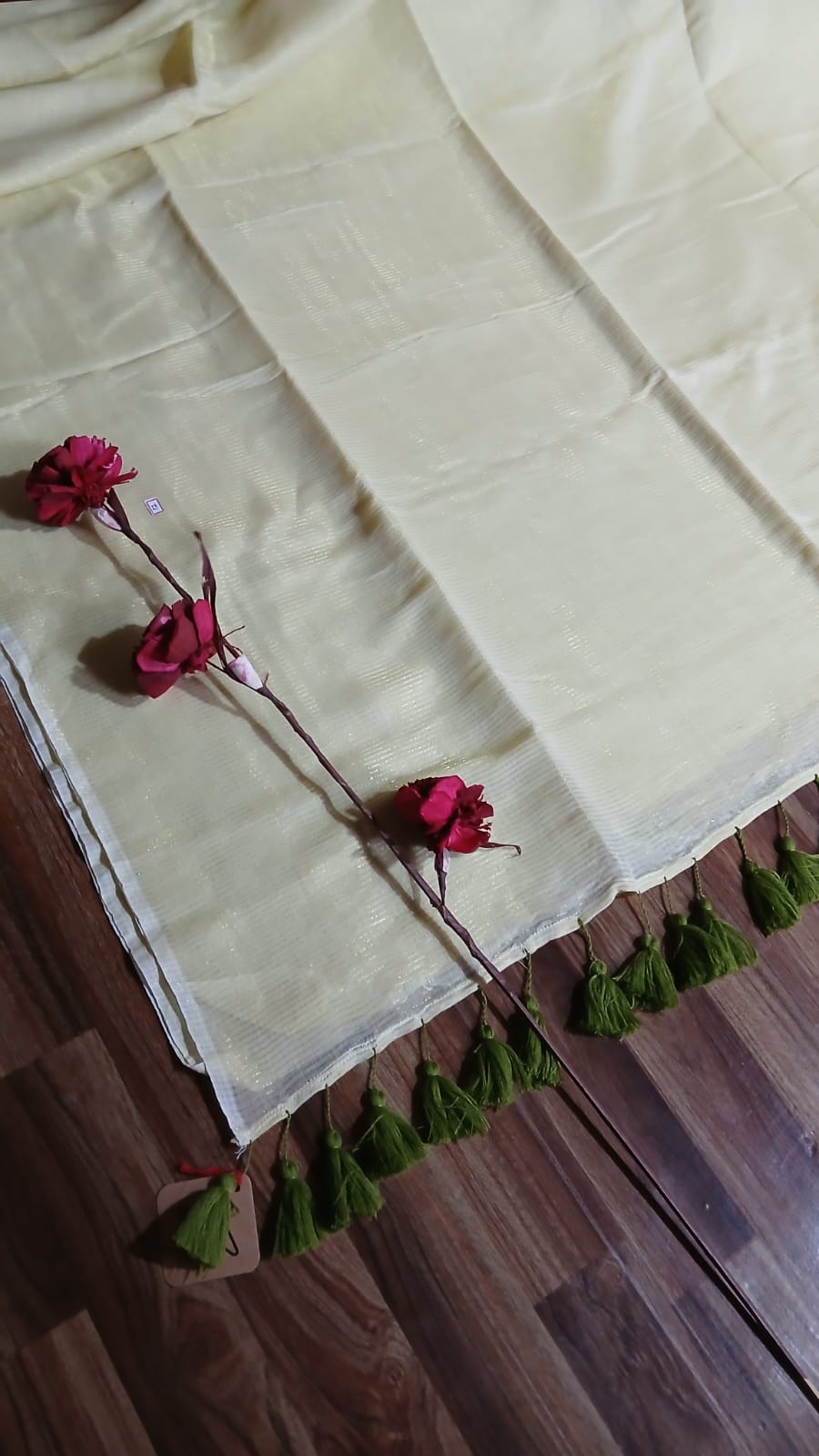 LIGHT GREEN ZARI WEAVING SAREE