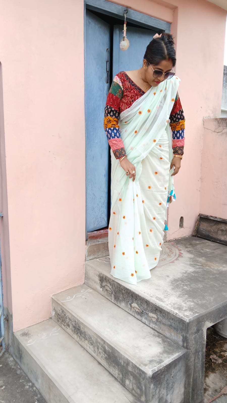 SKY FLOWER EMBROIDERY SAREE