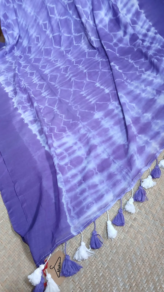 TIE AND DYE MOV AND WHITE