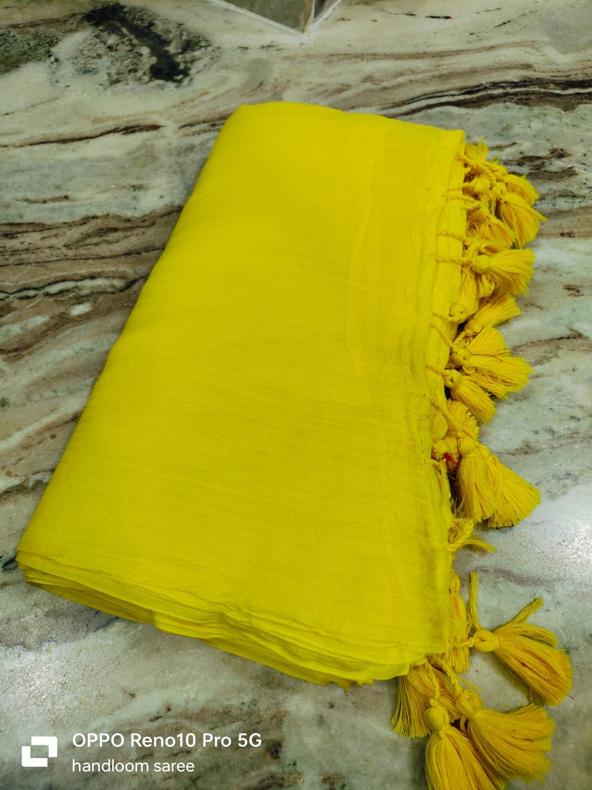 SINGLE COLOUR YELLOW SAREE