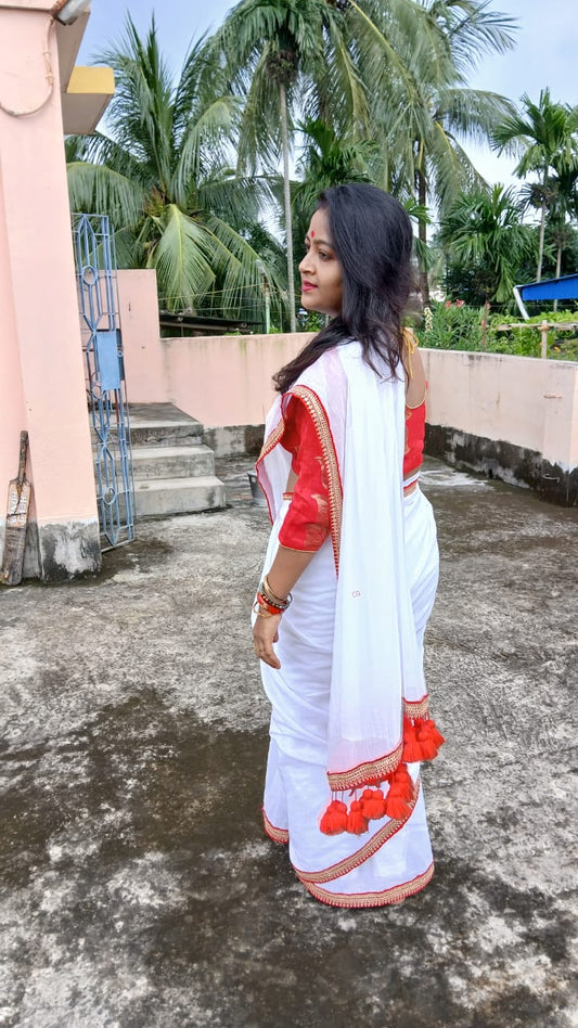 WHITE WITH GUJRATI WORK RED ZARI BORDER